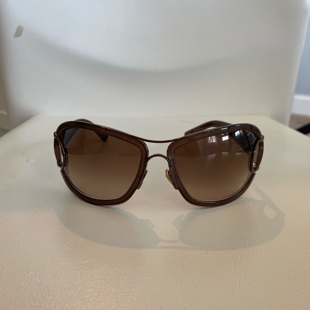 Gucci Sunglasses - 100% Authentic!